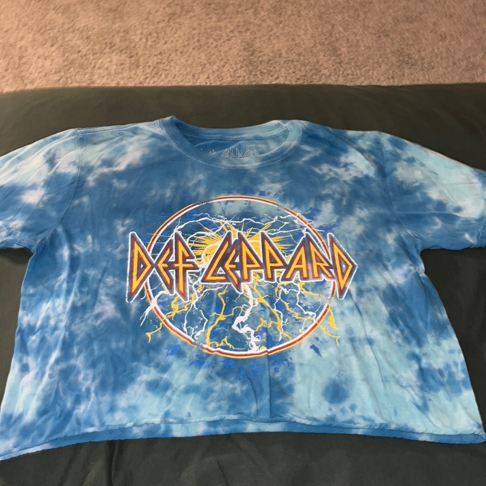 (Kohl’s) Women’s Cropped Tie-Dye Tee